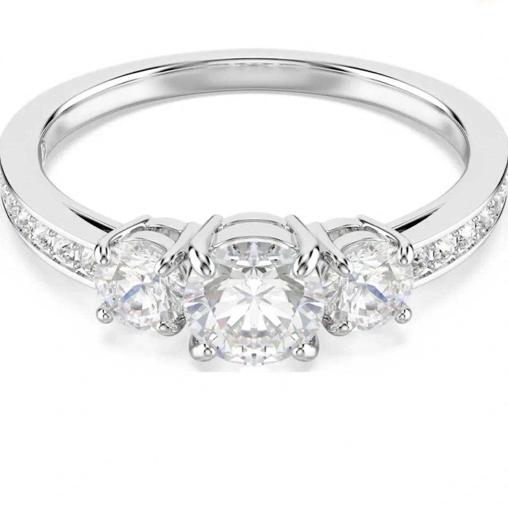 Swarovski Elegant Silver Triple Stone Ring BNIB